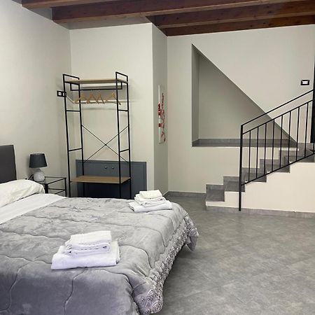 B&B Antichi Cortili Termini Imerese Exterior foto